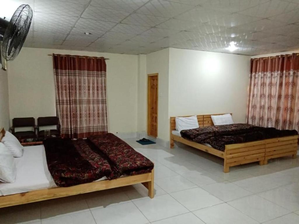 Eagle Nest Malam Jabba